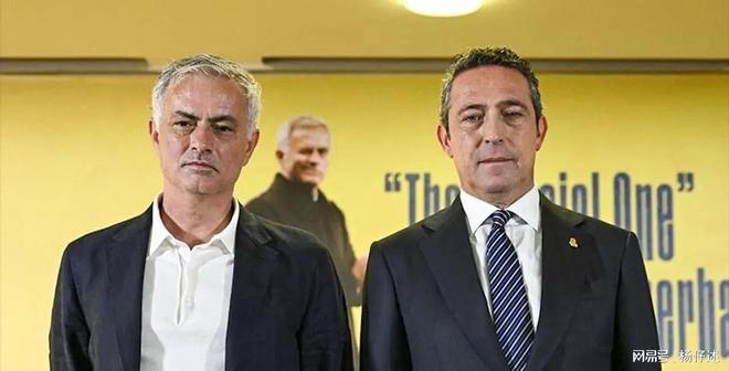 包含广东宏远内部会议纪要流出——清晨官宣签约；葡超使命明确；阵容厚度经受考验的词条